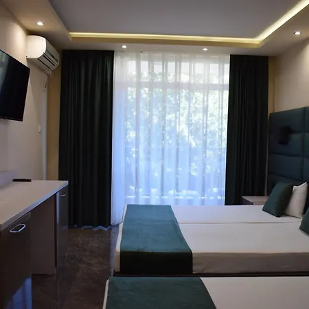 Hotel Neva Kiten (Burgas)