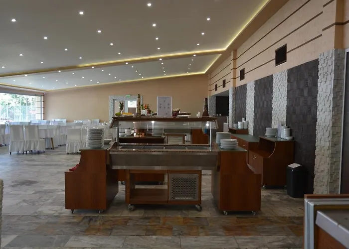 Hotel Neva Kiten (Burgas)