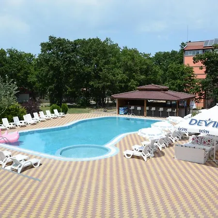 Neva Kiten (Burgas)