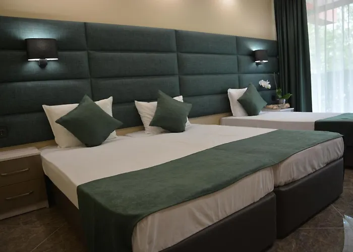 Ξενοδοχείο Neva 2*