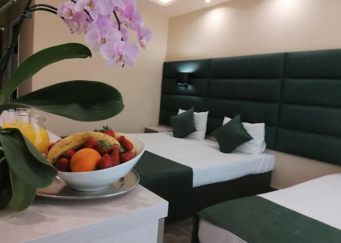 Neva Ξενοδοχείο