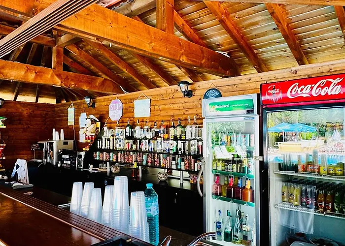 Ξενοδοχείο Neva Kiten (Burgas)