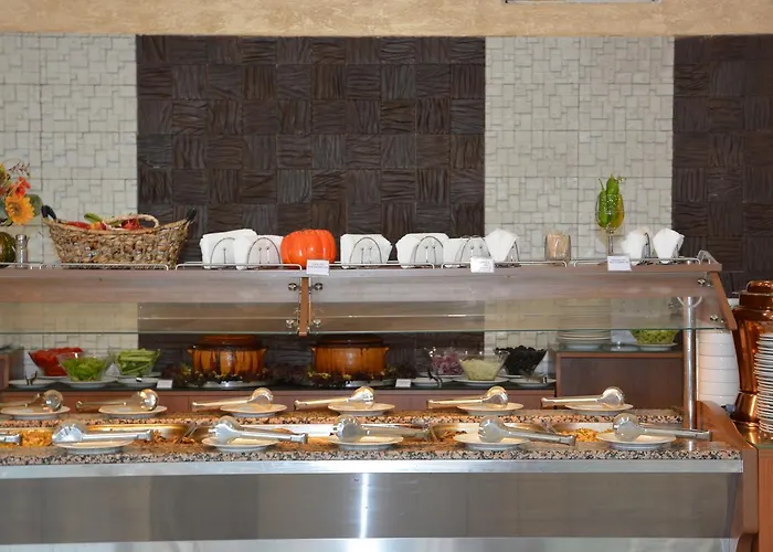 Ξενοδοχείο Neva 2*